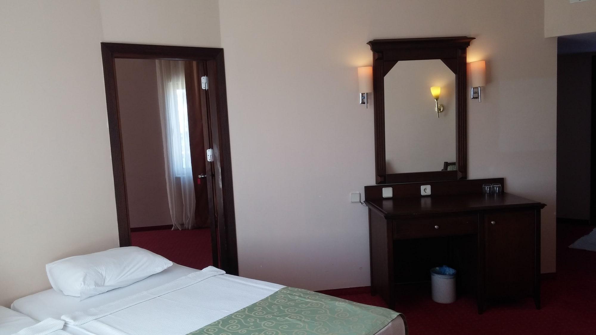 Side Palm D'Or Hotel 外观 照片