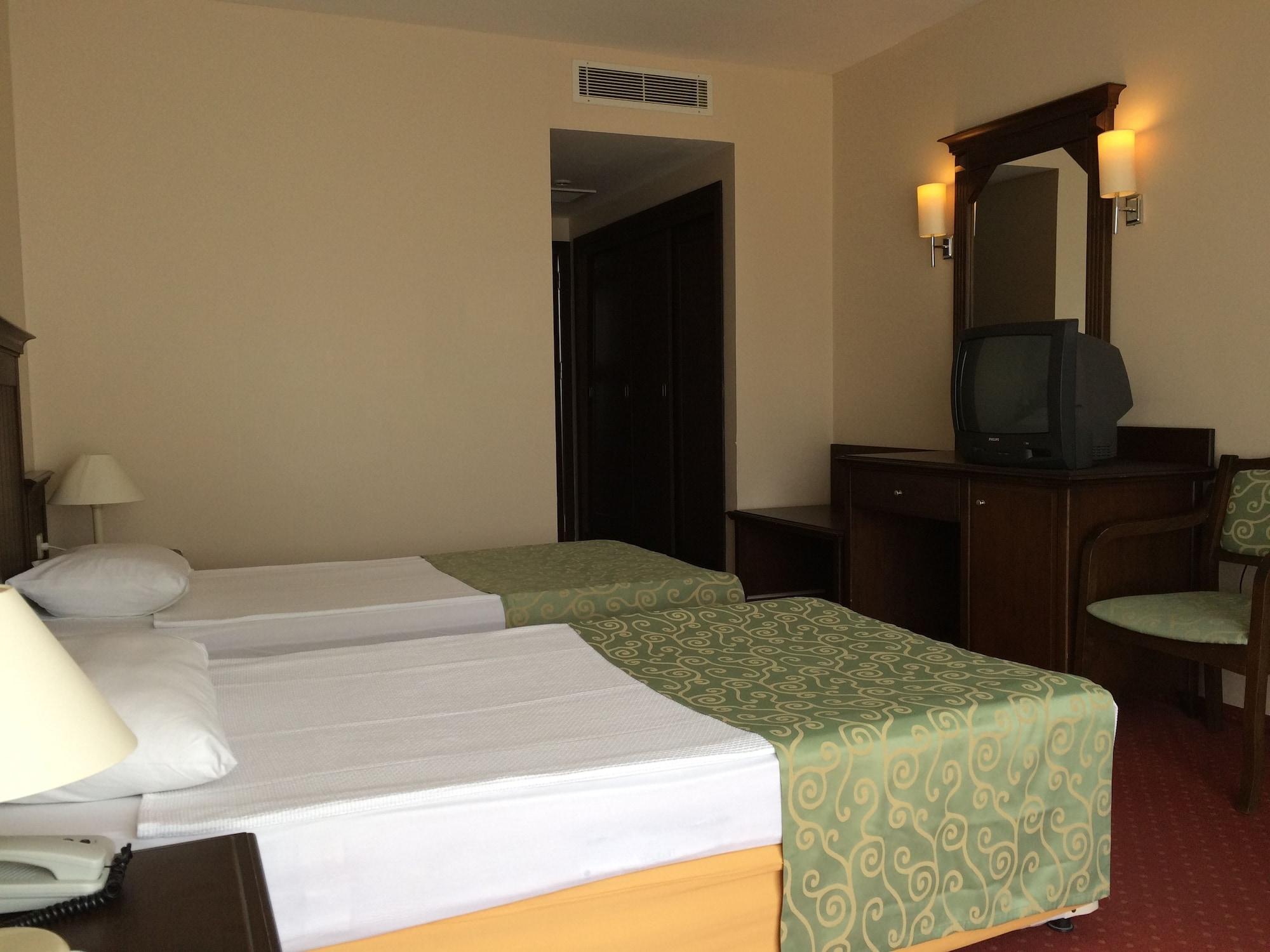 Side Palm D'Or Hotel 外观 照片