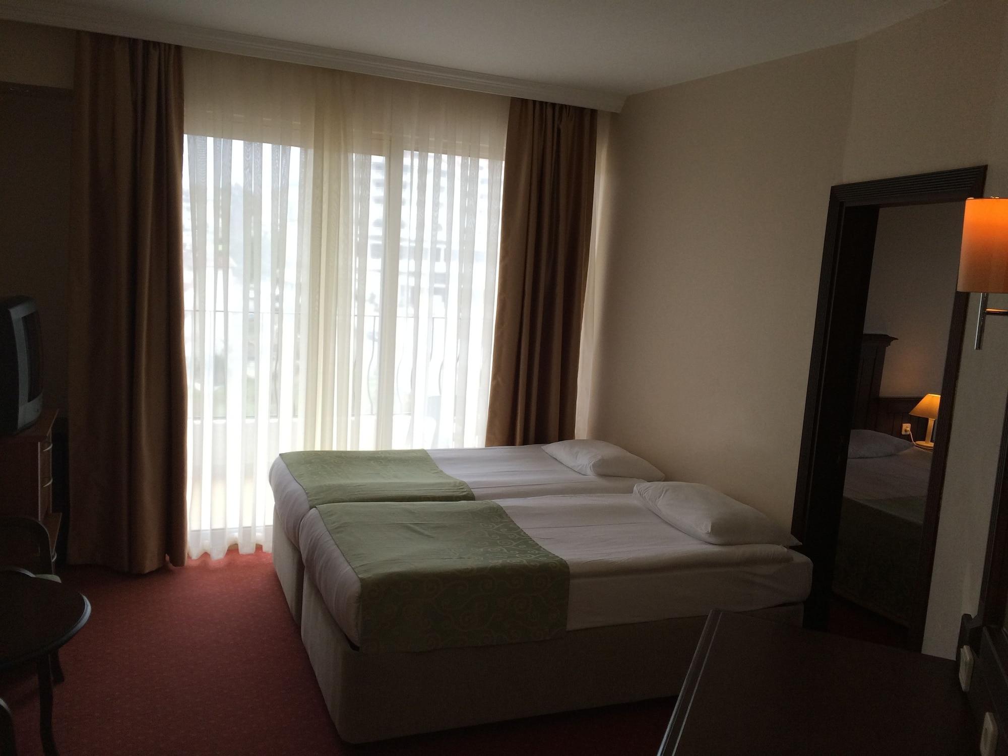 Side Palm D'Or Hotel 外观 照片