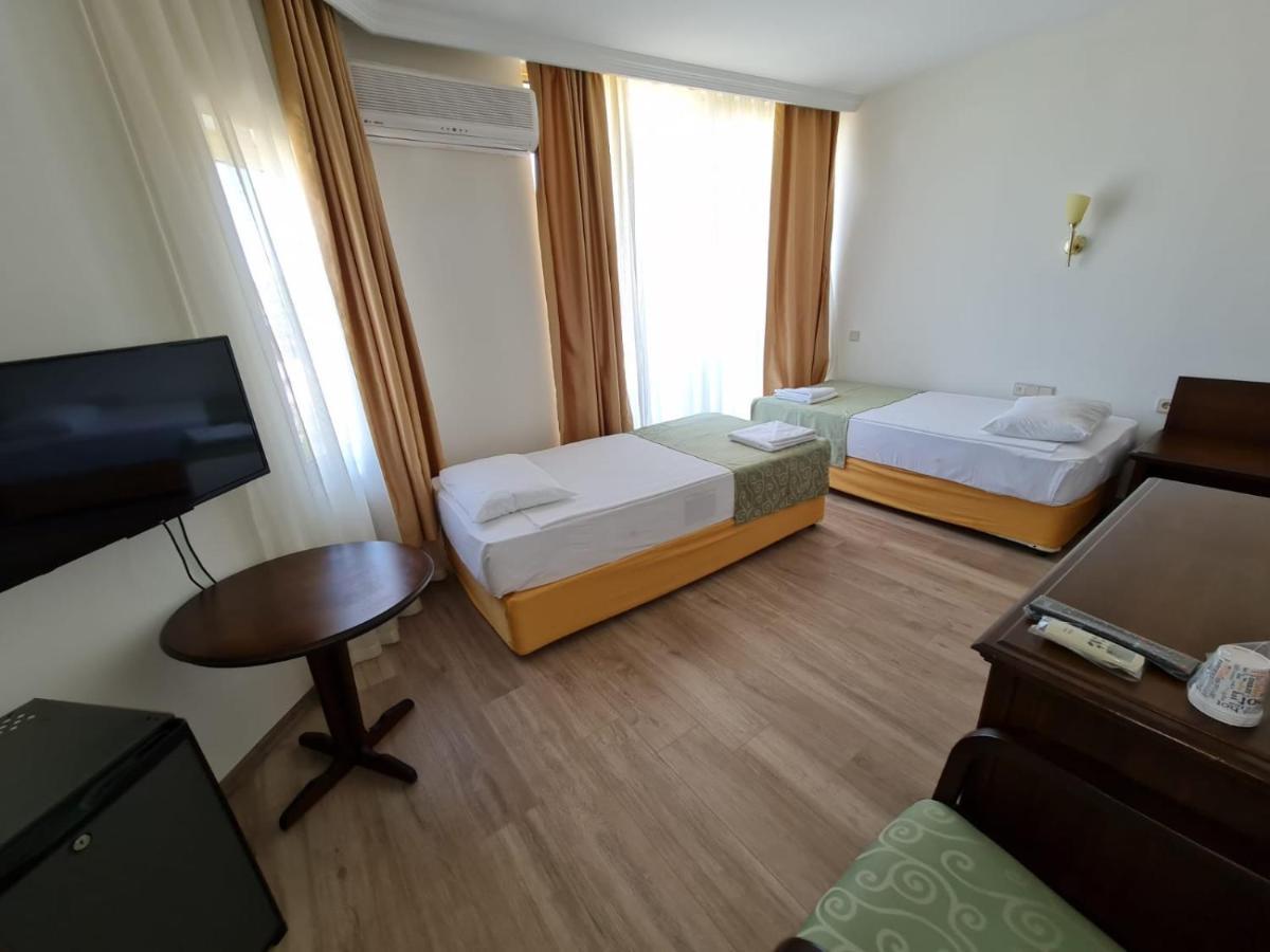 Side Palm D'Or Hotel 外观 照片