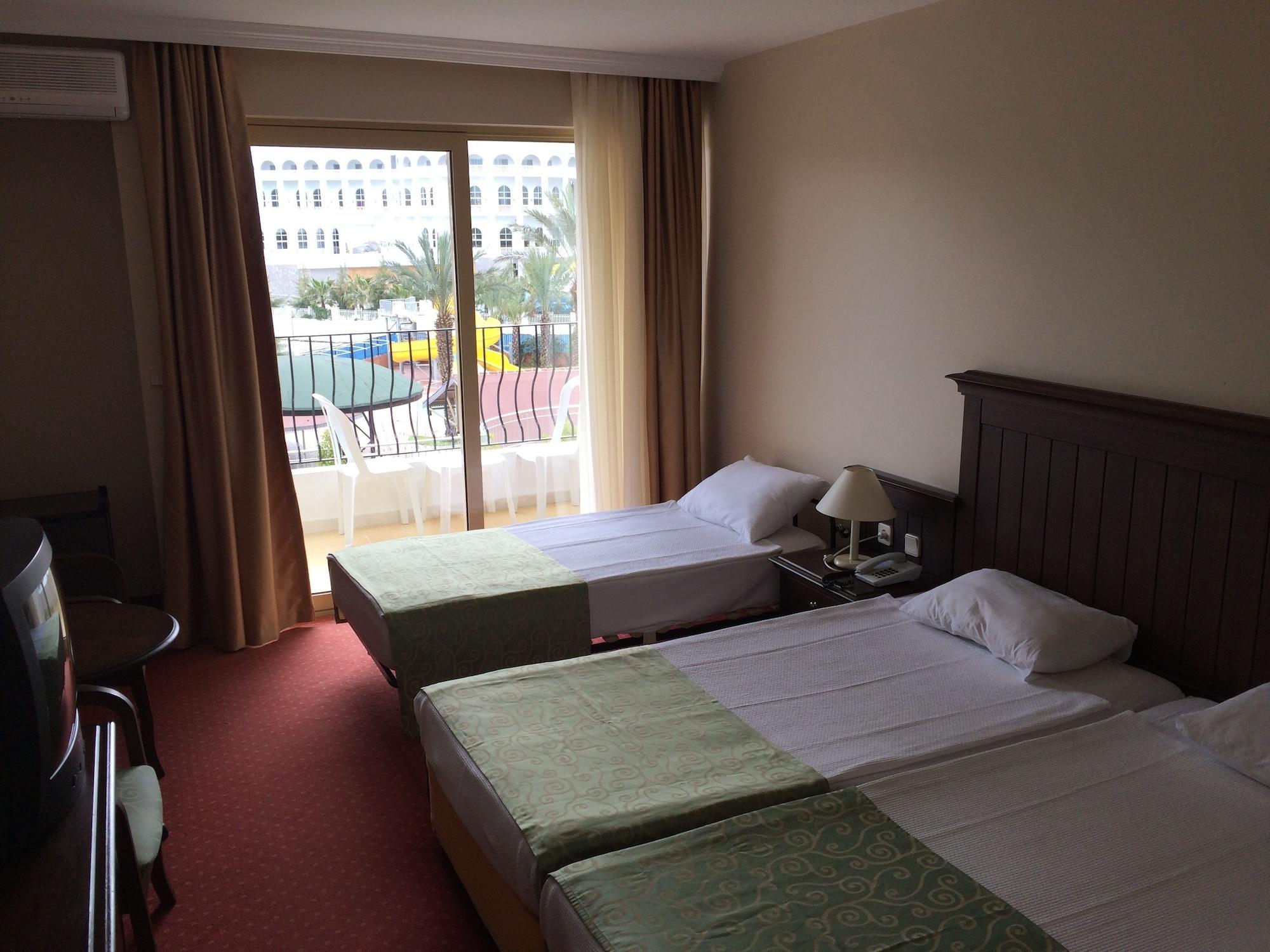 Side Palm D'Or Hotel 外观 照片