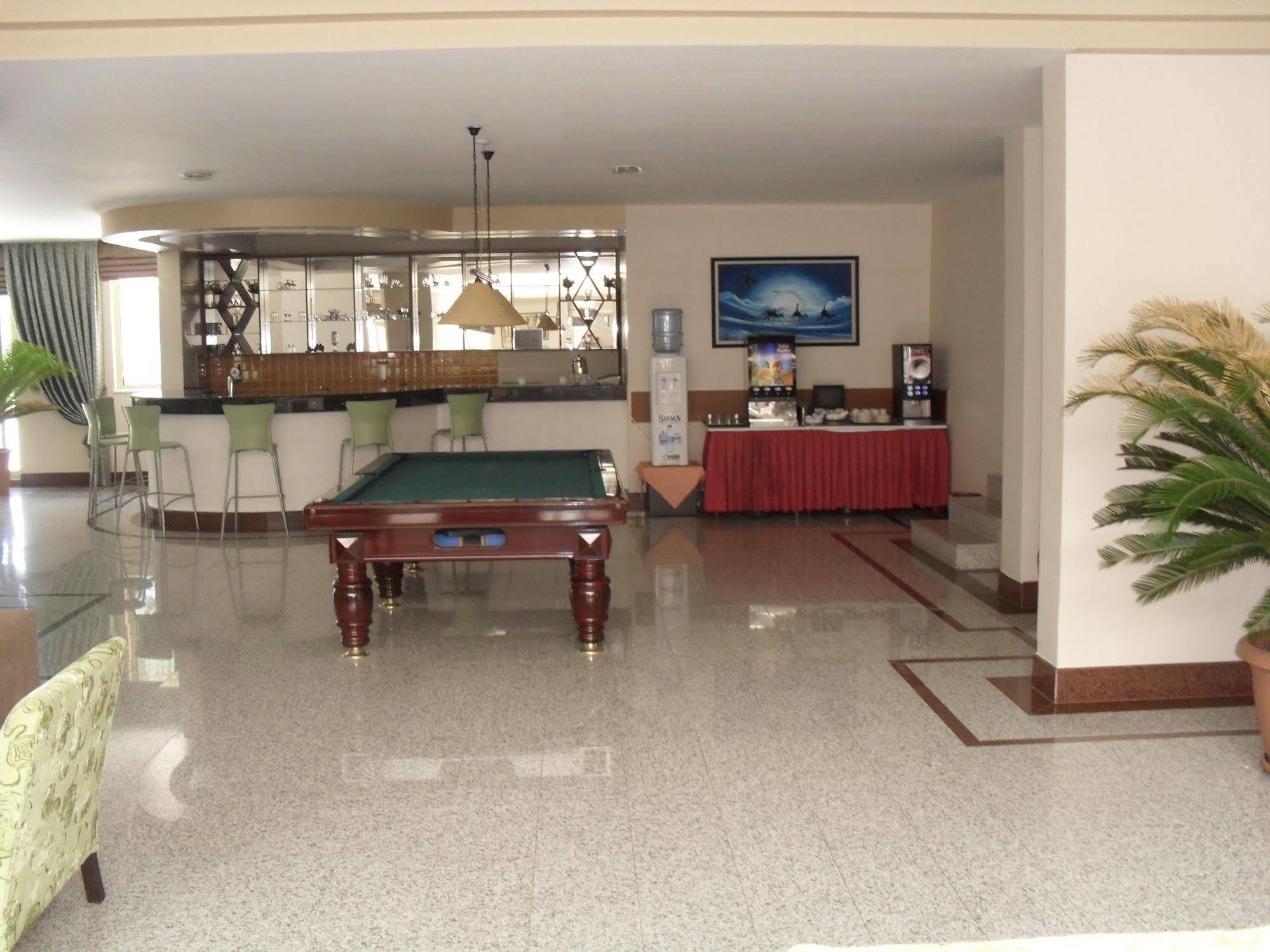 Side Palm D'Or Hotel 外观 照片